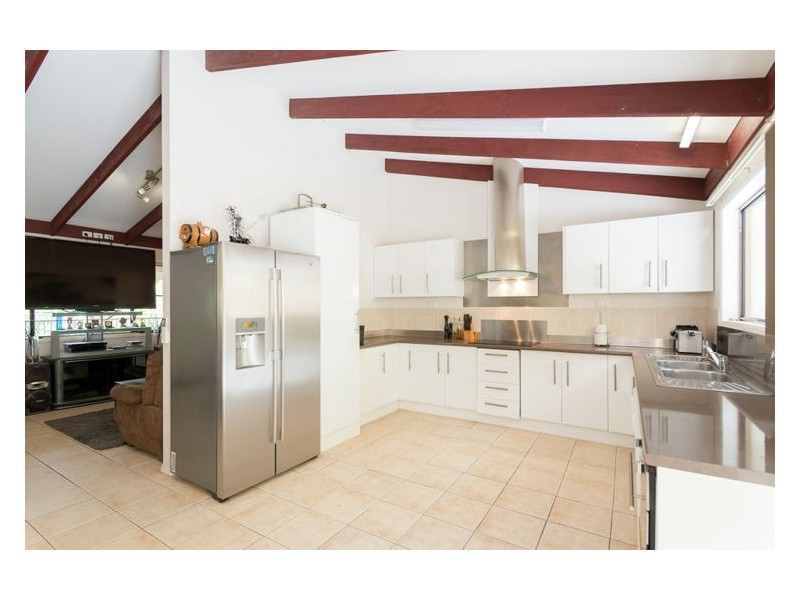 156 Creightons Road, Yandina QLD 4561