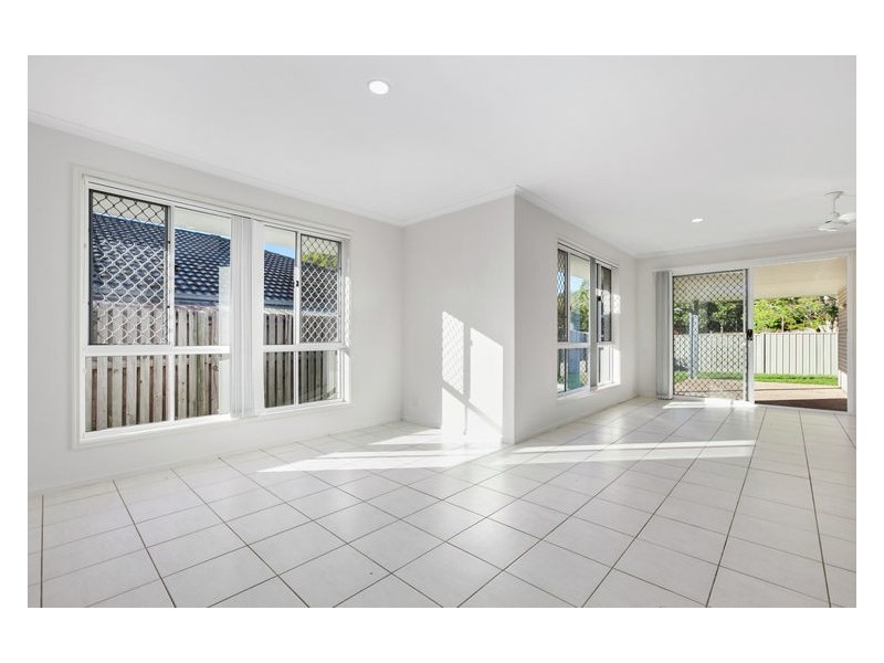 18 Wentworth Court, Nambour QLD 4560