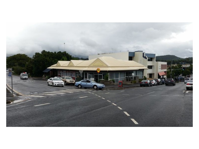 2-4 Mitchell St, Nambour QLD 4560