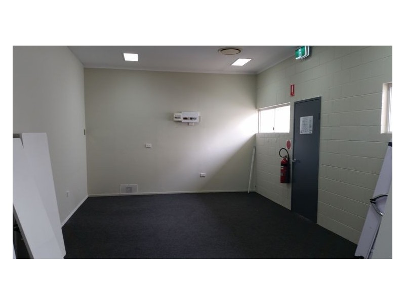 2-4 Mitchell St, Nambour QLD 4560
