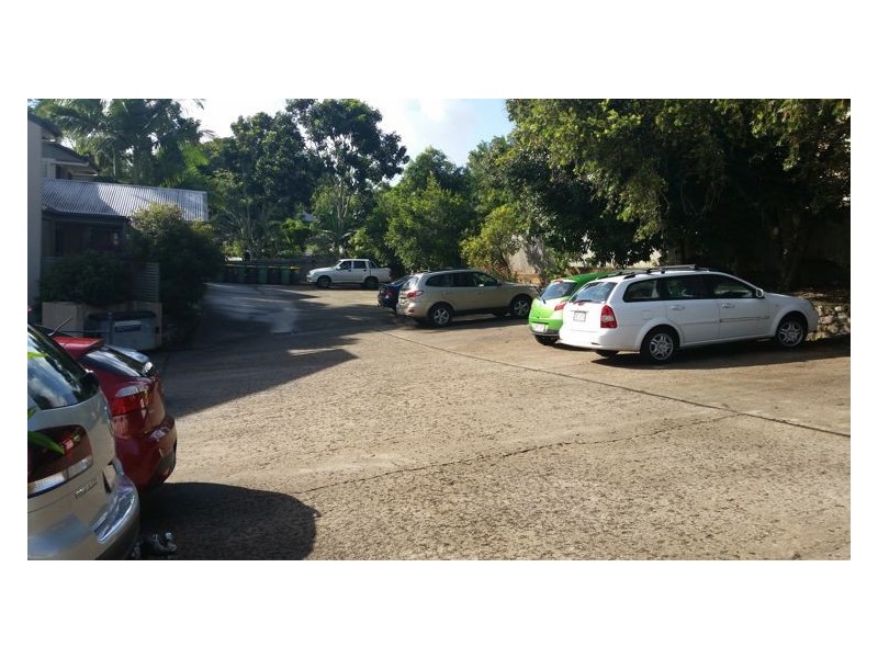 15 Arundell Avenue, Nambour QLD 4560