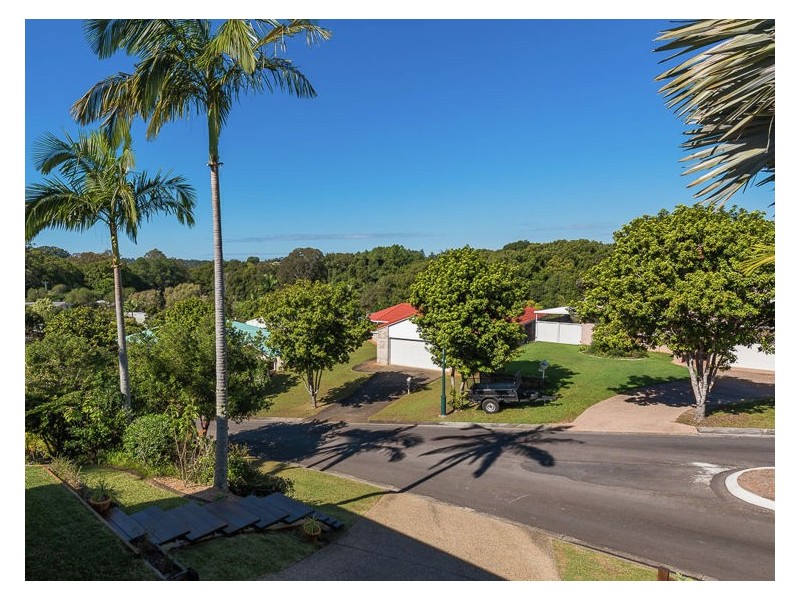 5 Eagleview Court, Woombye QLD 4559