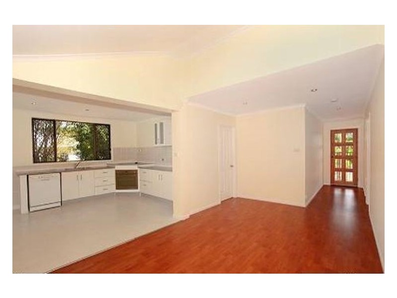 16 Hocking Street, Nambour QLD 4560