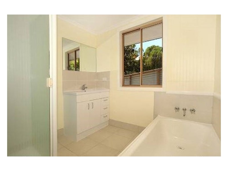 16 Hocking Street, Nambour QLD 4560