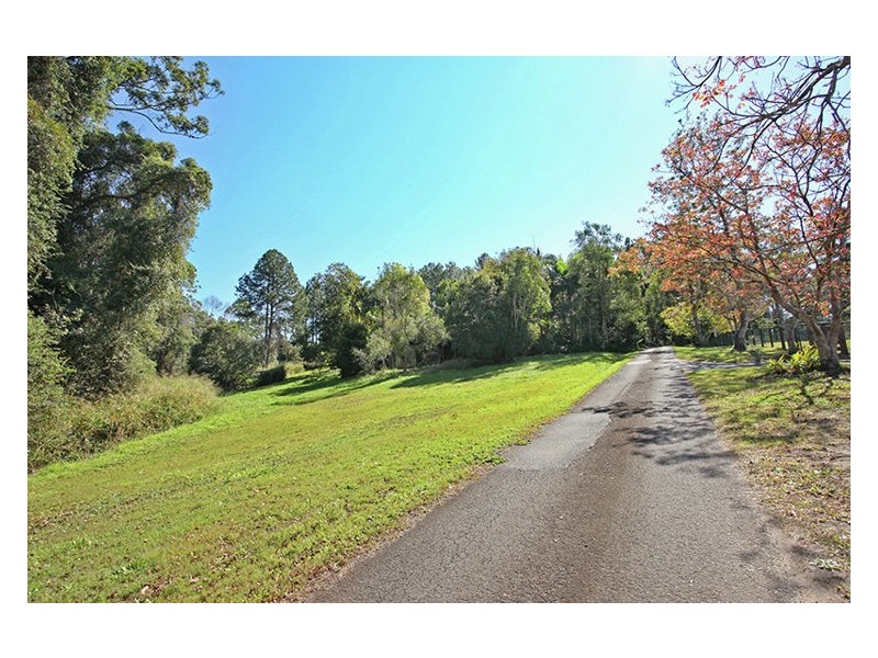 118 McKees Road, Palmwoods QLD 4555