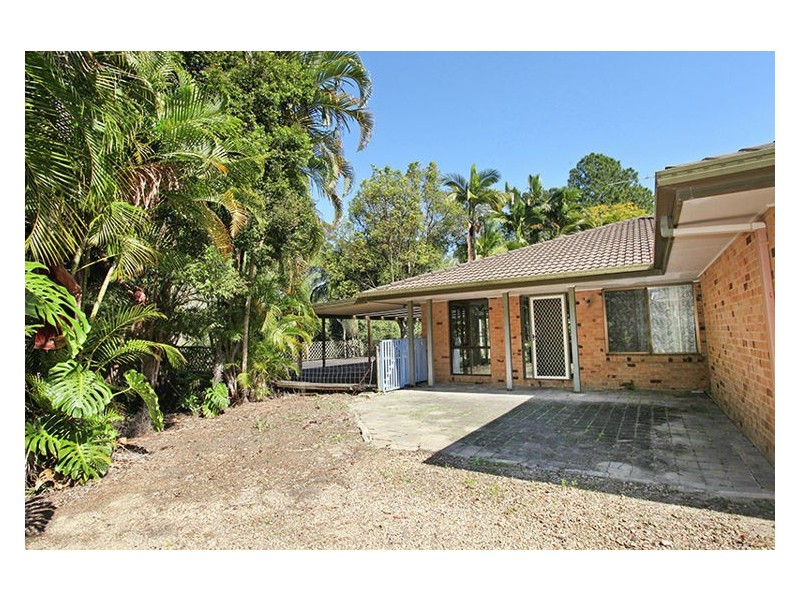 118 McKees Road, Palmwoods QLD 4555