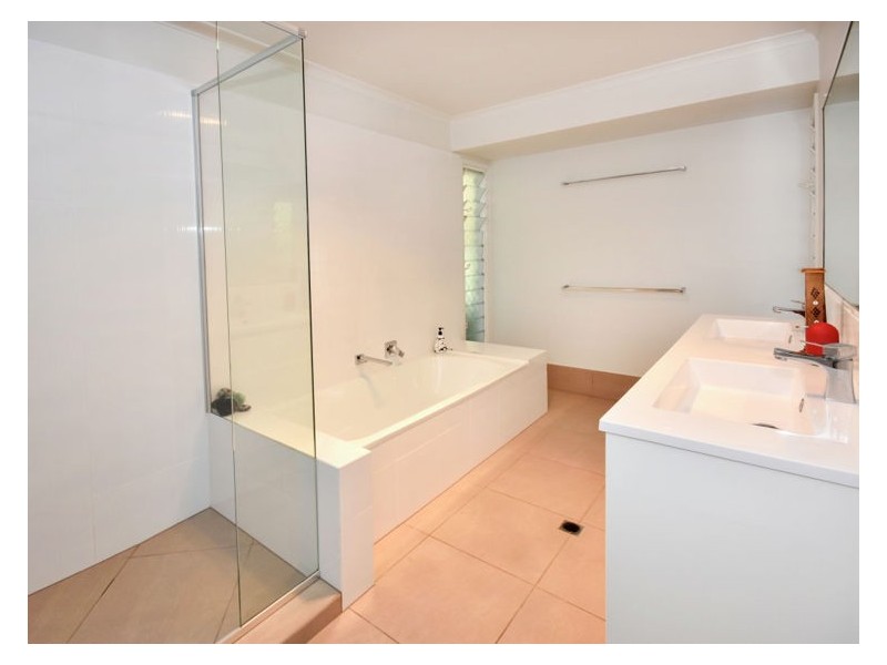18 Furlong Drive, Moffat Beach QLD 4551