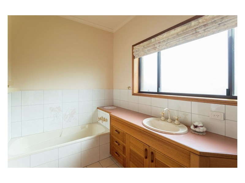 311 Western Avenue, Montville QLD 4560