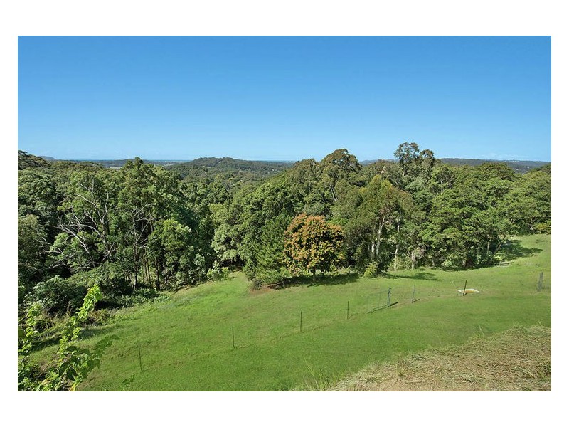 131B Panorama Drive, Nambour QLD 4560