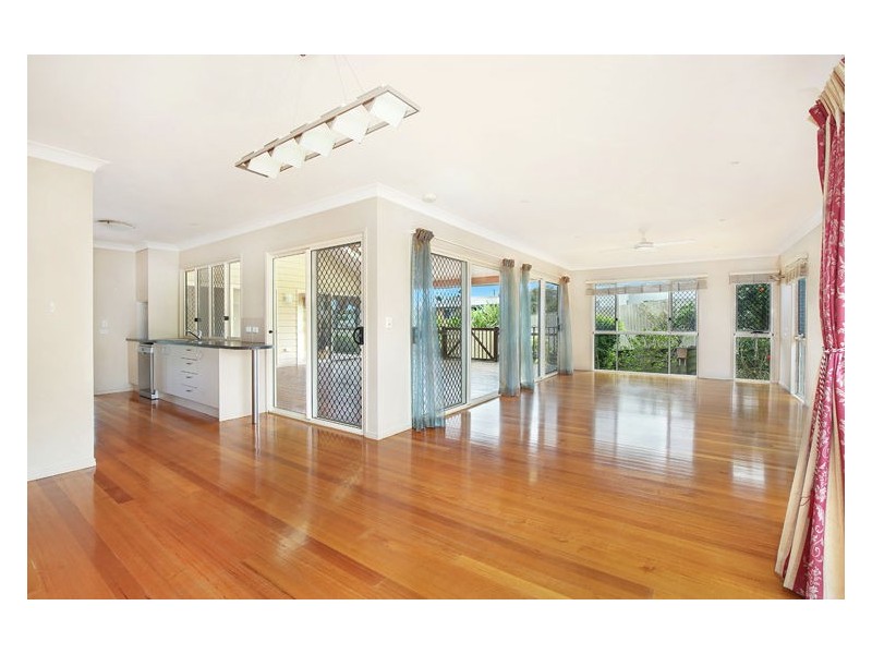 17 Turnberry Court, Nambour QLD 4560