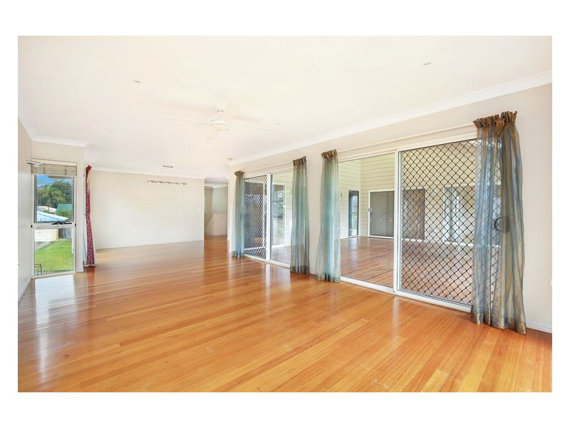 17 Turnberry Court, Nambour QLD 4560