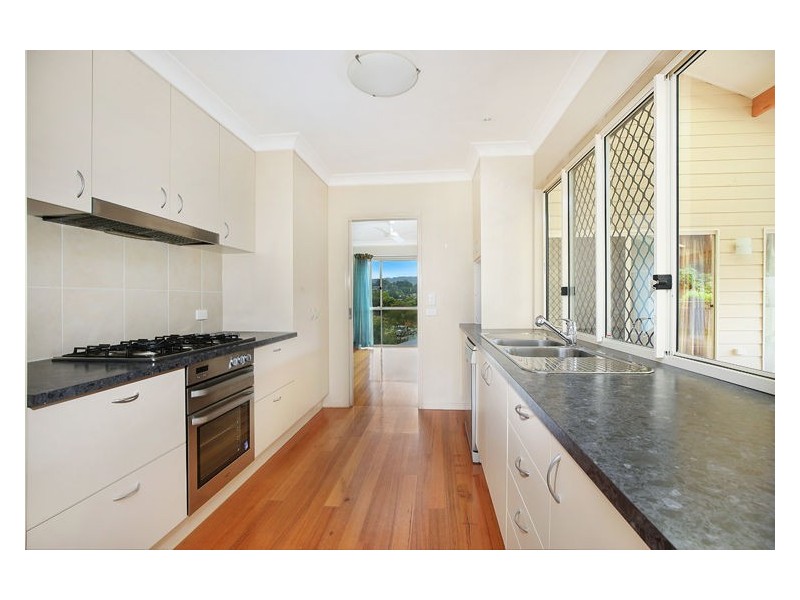 17 Turnberry Court, Nambour QLD 4560