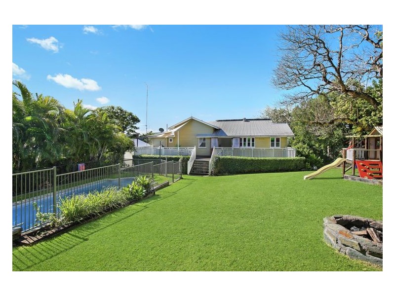 12 Elizabeth Street, Nambour QLD 4560