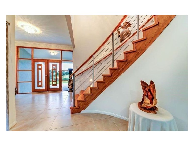 832 Nambour Mapleton Road, Mapleton QLD 4560