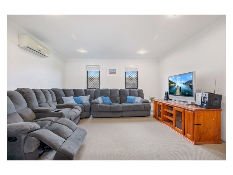 5 Charlton Court, Burnside QLD 4560