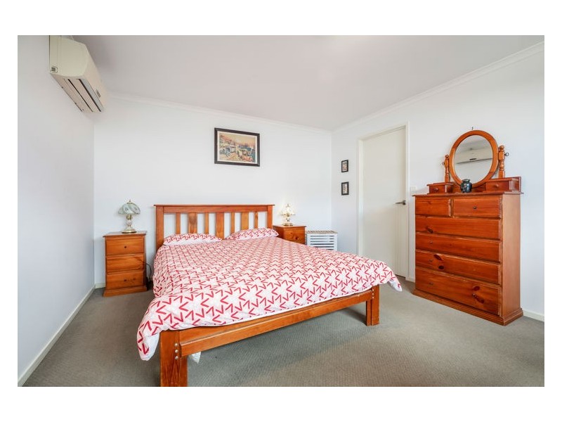 5 Charlton Court, Burnside QLD 4560
