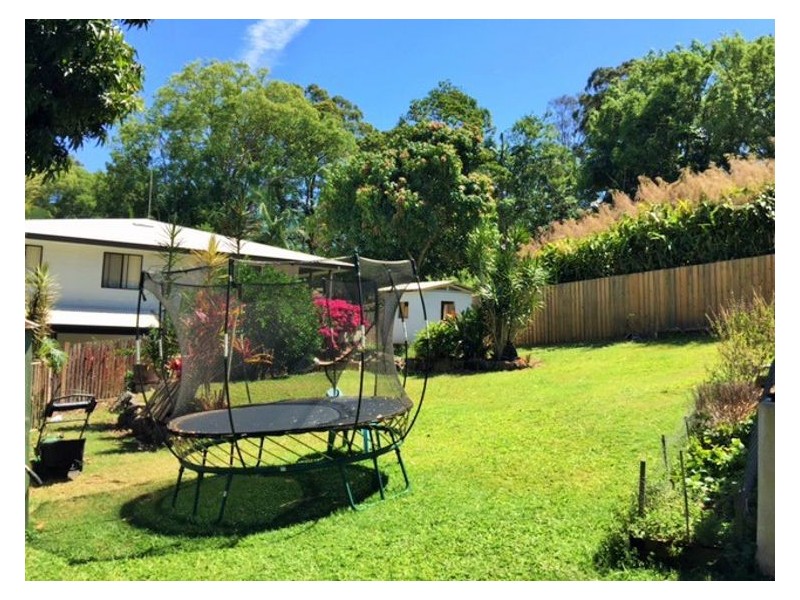 87 Coronation Avenue, Nambour QLD 4560