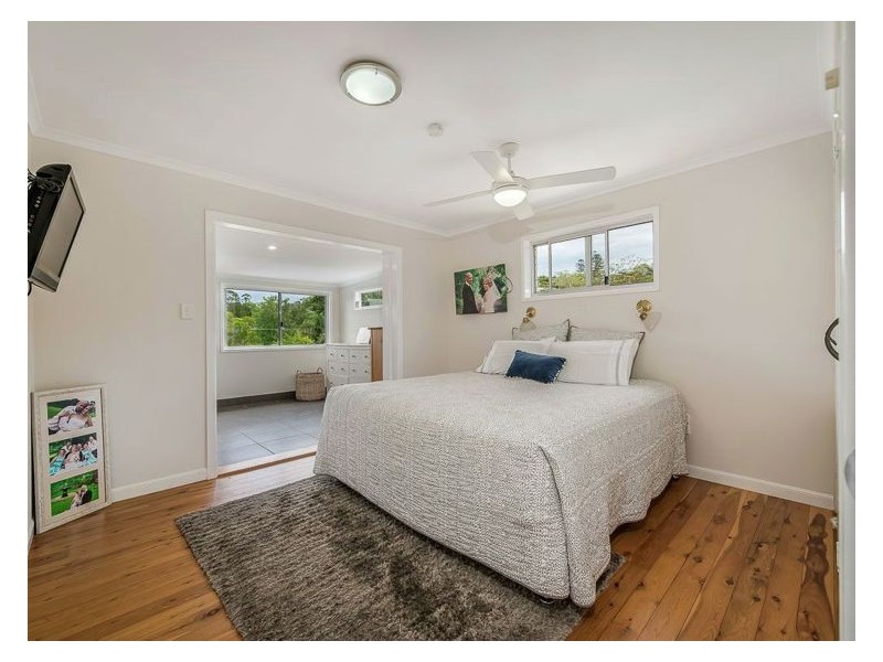 27 Stuart Place, Nambour QLD 4560