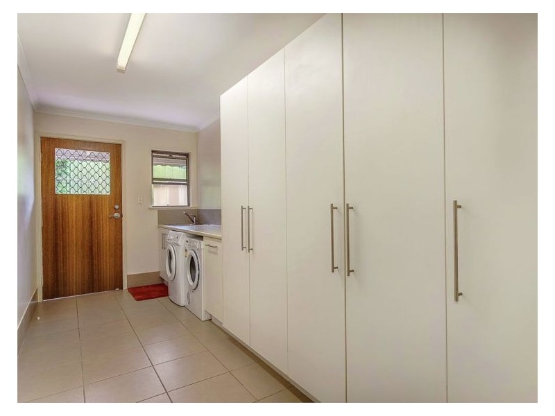 1 Bangalow Street, Nambour QLD 4560
