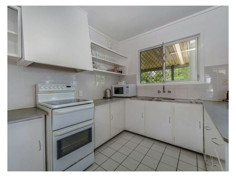 3 Highview Avenue, Nambour QLD 4560