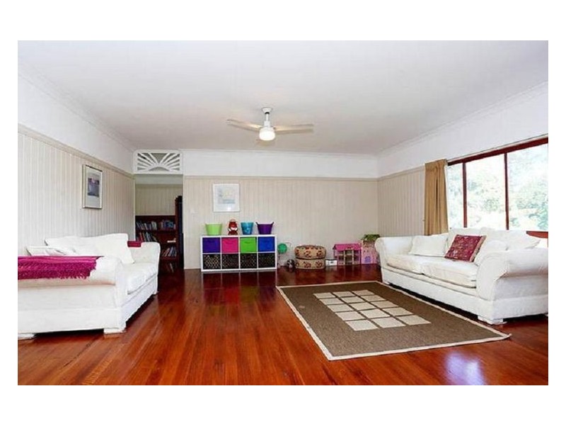 33A Atkinson Rd, Bli Bli QLD 4560