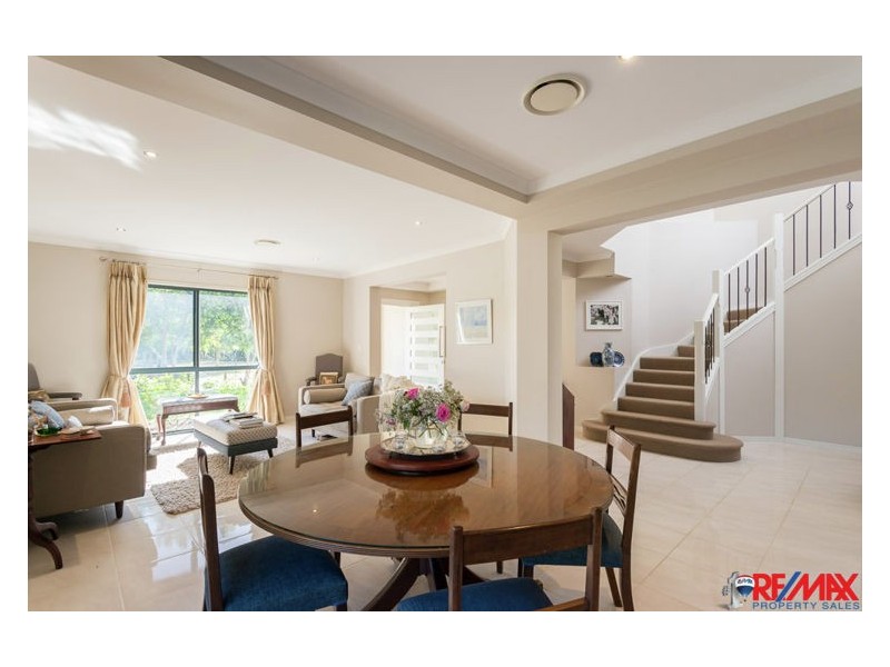 18 Paynters Pocket Avenue, Palmwoods QLD 4555