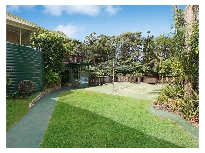 51 Hillcrest Avenue, Nambour QLD 4560
