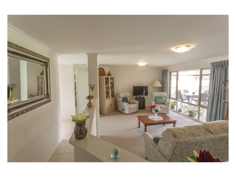 10 Killarney Crescent, Nambour QLD 4560