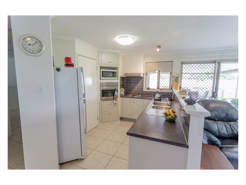 10 Killarney Crescent, Nambour QLD 4560