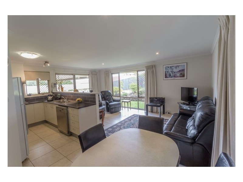 10 Killarney Crescent, Nambour QLD 4560