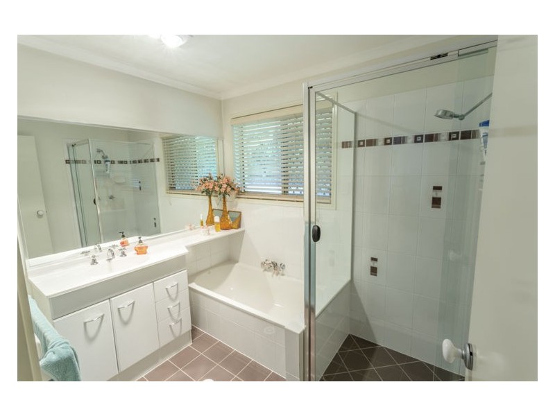 10 Killarney Crescent, Nambour QLD 4560