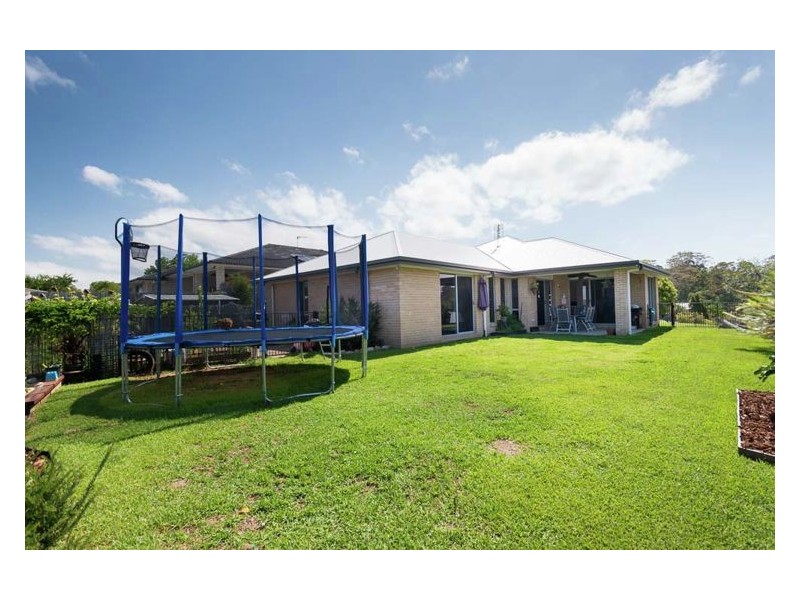 1 Cooee Court, Coes Creek QLD 4560