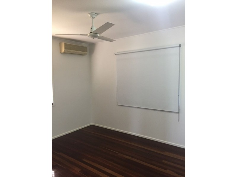 27 Bli Bli Road, Bli Bli QLD 4560