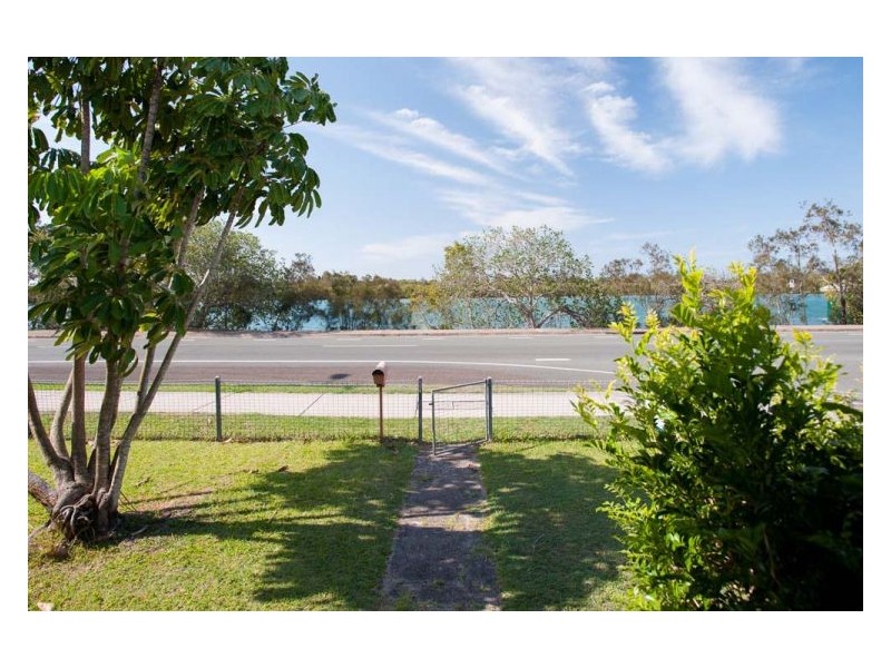 189 Bradman Avenue, Maroochydore QLD 4558