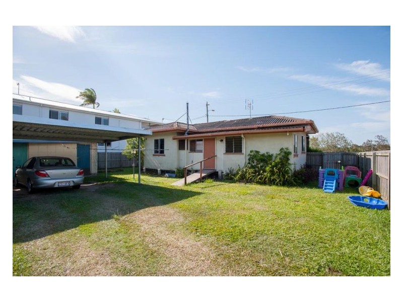 189 Bradman Avenue, Maroochydore QLD 4558
