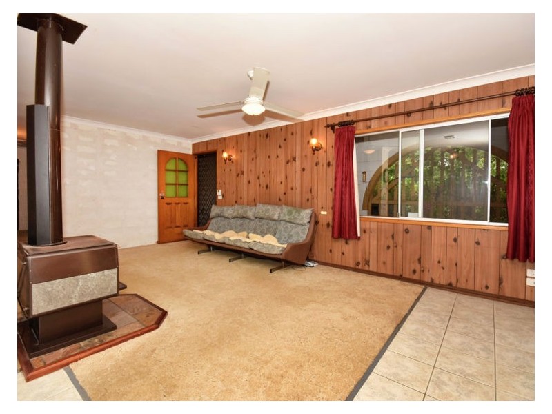 2 Theresa Street, Golden Beach QLD 4551