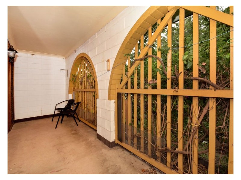 2 Theresa Street, Golden Beach QLD 4551