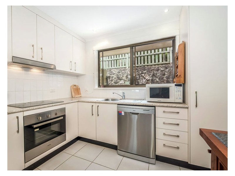 31 Kundart Street, Coes Creek QLD 4560