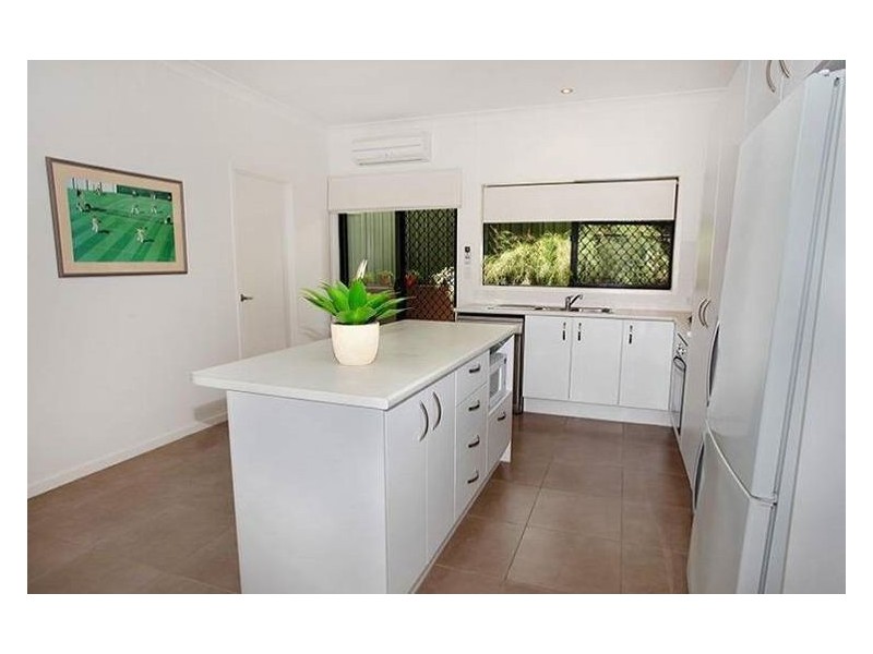 2/19 Webster Road, Nambour QLD 4560