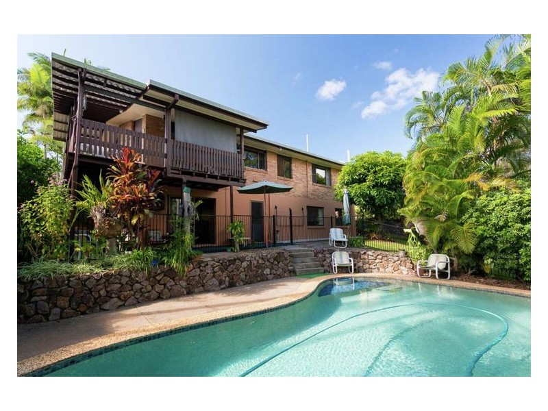 5 Canmaroo Avenue, Nambour QLD 4560