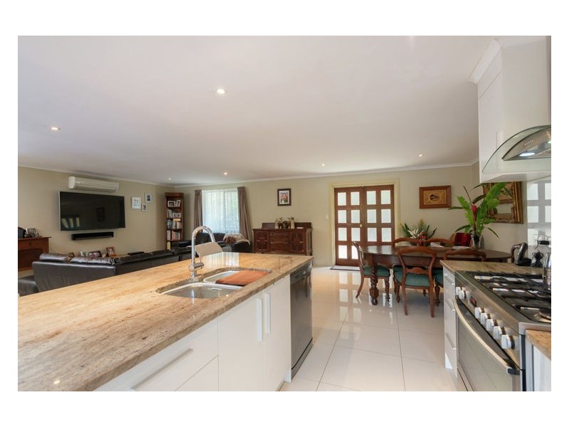 343 Kiel Mountain Road, Kiels Mountain QLD 4559