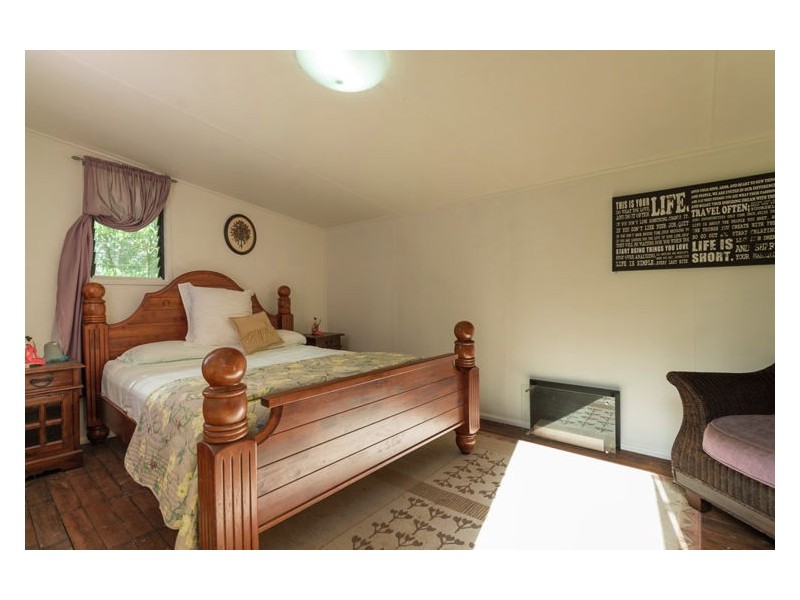 343 Kiel Mountain Road, Kiels Mountain QLD 4559