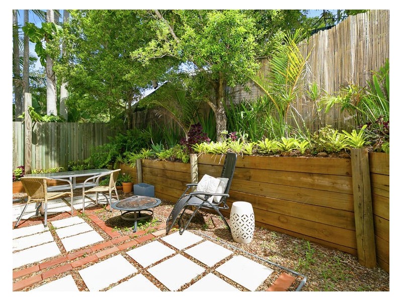 30 Park Rd, Nambour QLD 4560