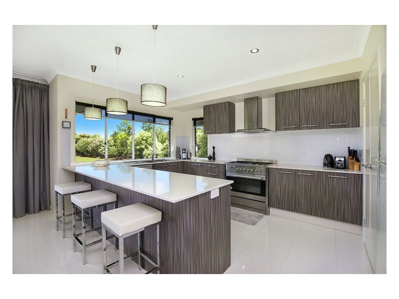 16 Bonato Road, Glass House Mountains QLD 4518