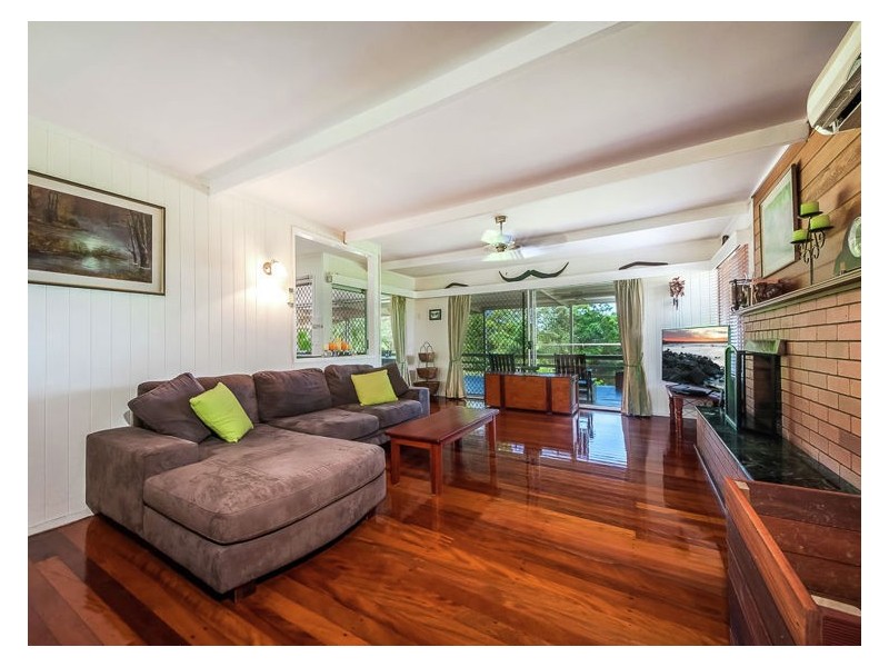69 Hillcrest Avenue, Nambour QLD 4560