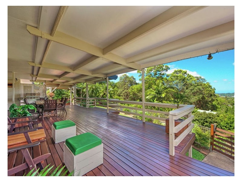 69 Hillcrest Avenue, Nambour QLD 4560