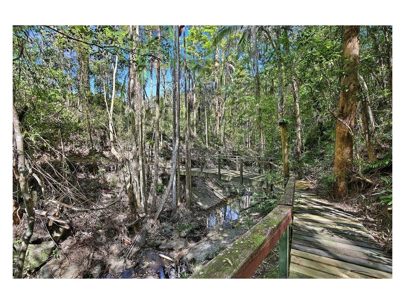 104 Mons School Road, Mons QLD 4556