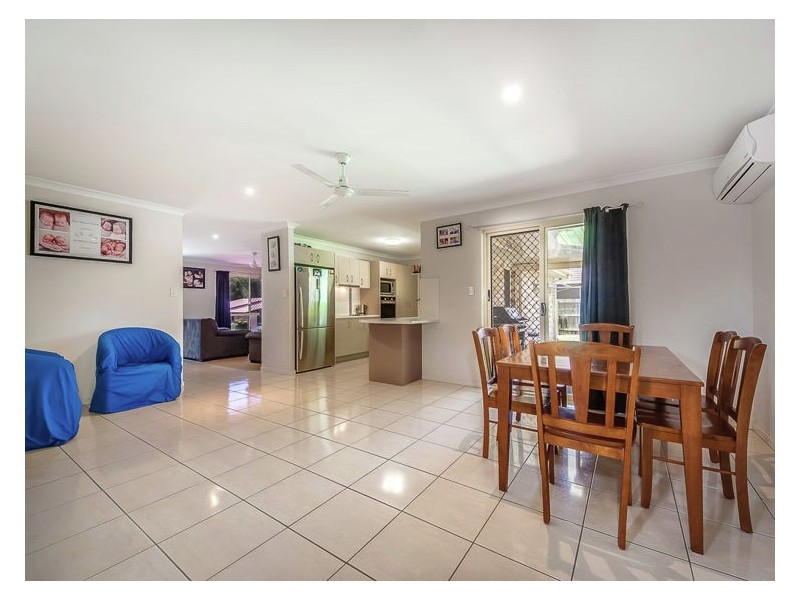 39 Robertson Drive, Burnside QLD 4560
