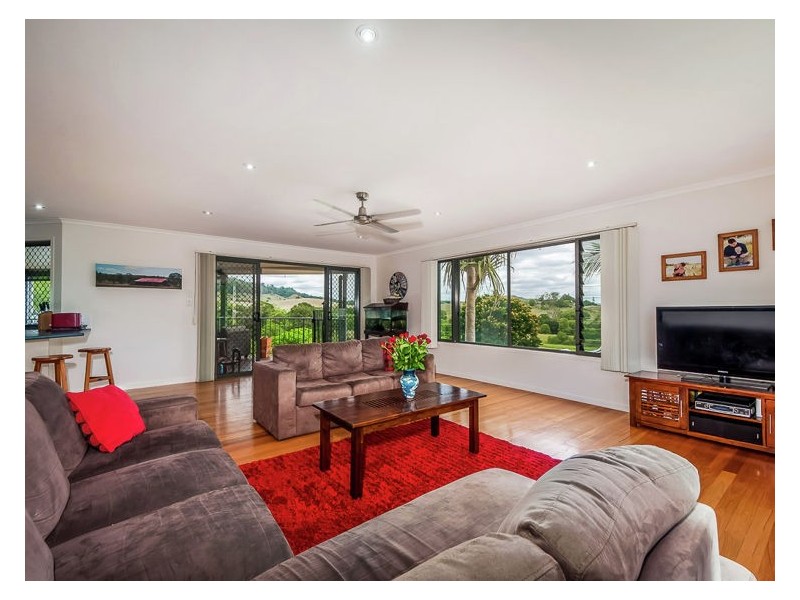 6 Yvonne Street, Nambour QLD 4560