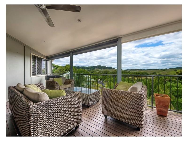 6 Yvonne Street, Nambour QLD 4560